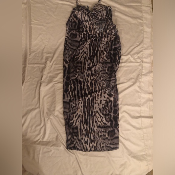 LEOPARD 🐆 PRINT STRAPPY CORSET MAXI DRESS - Picture 2 of 12